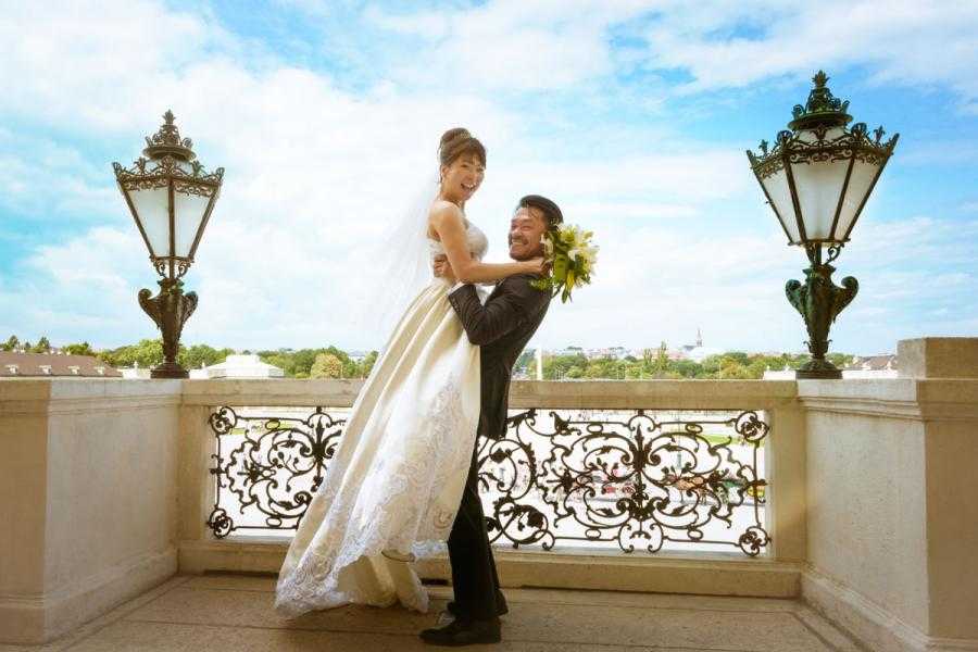 Hochzeitsfotograf Wien. Hochzeitsfotografie und Pre-Wedding Fotoshooting