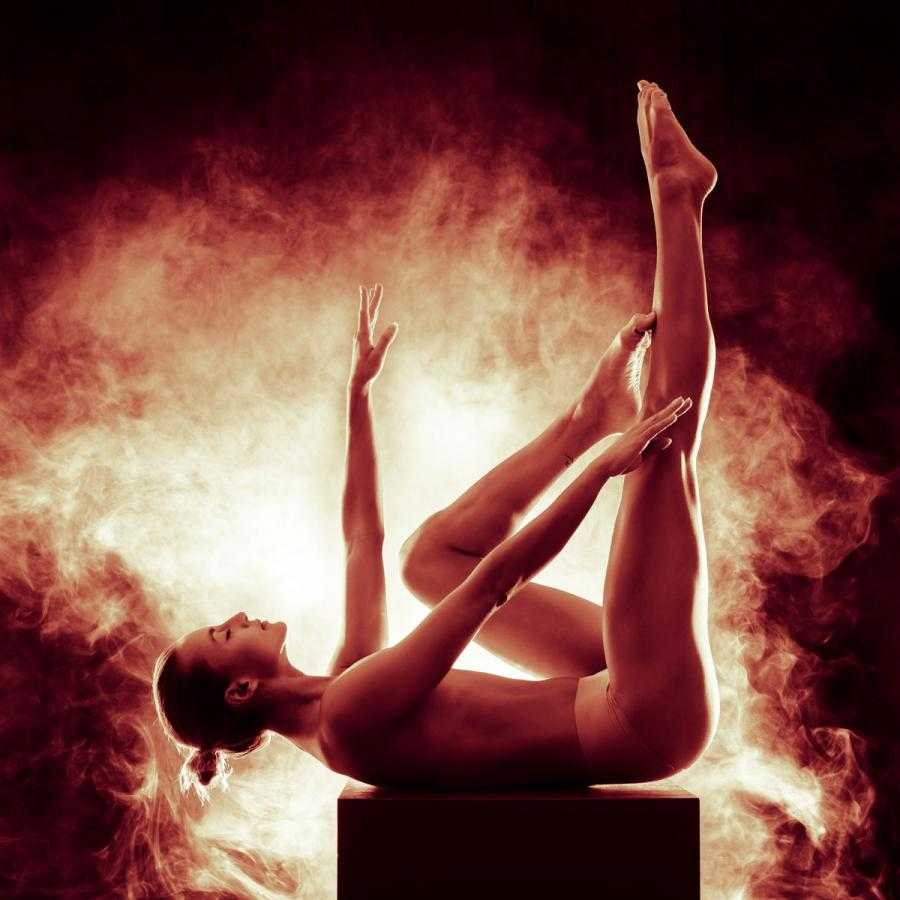 Nude Smoke Photo Workshop Vienna - Nebel Akt Fotoworkshop Wien